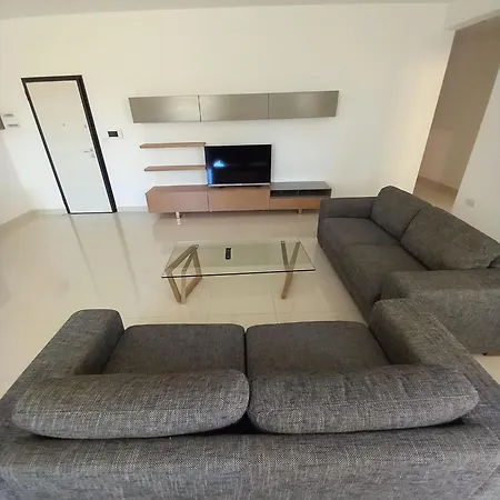 3-bedroom In The Heart Of