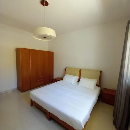 Apartment 3-bedroom In The Heart Of *